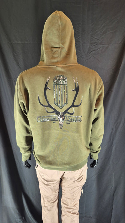 (PRE-ORDER) Camo Euro Mount Hoodie