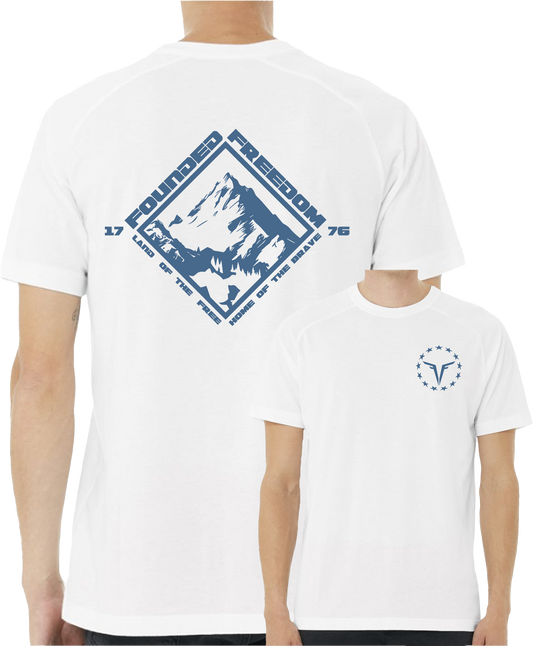 Patriotic Land of the Free Tee / Lightweight & Comfortable